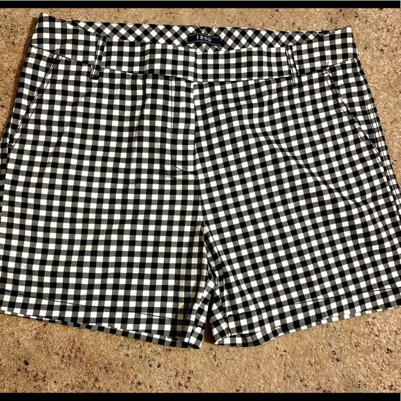 3 nice shorts in size 12 - Picture 4 of 5